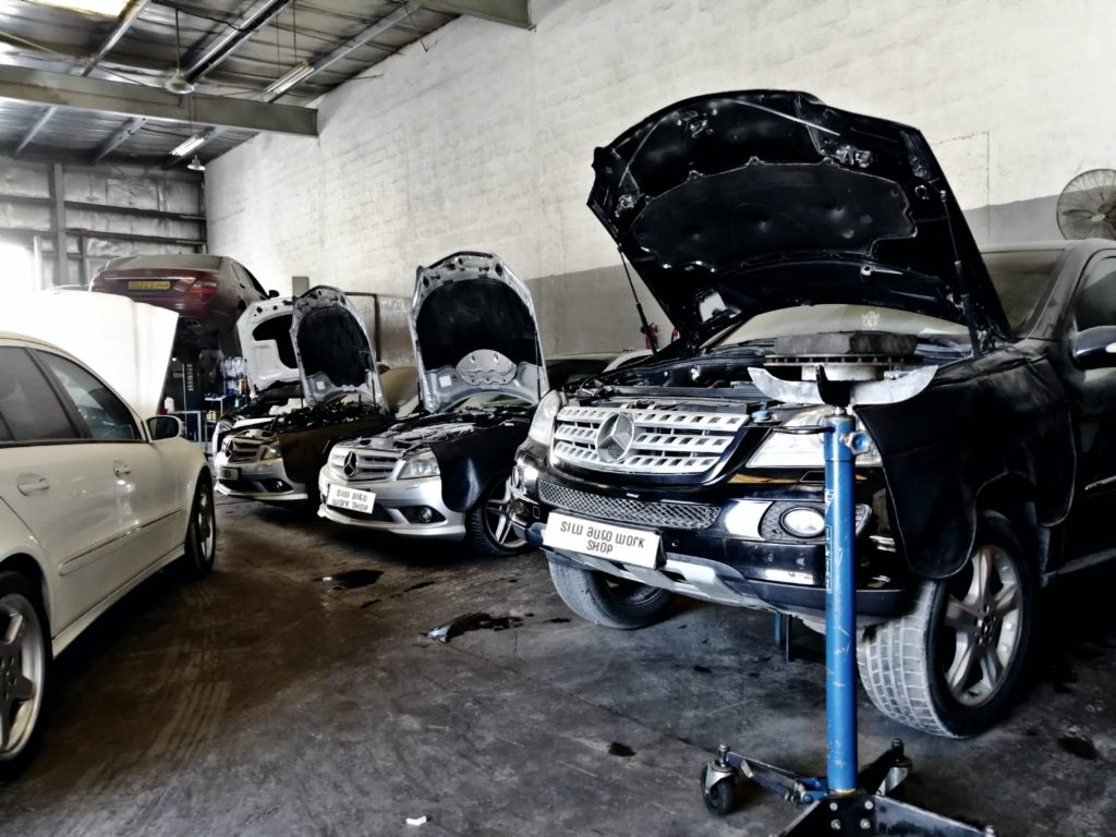 Garage photo 24