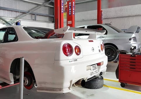 Garage photo 7