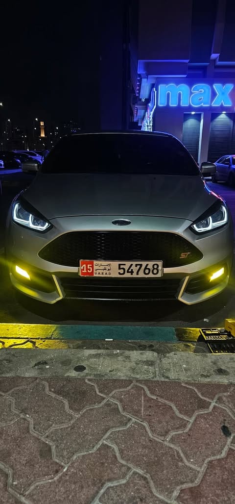 ford focus st 2015 – 23k — photo 2 of 7