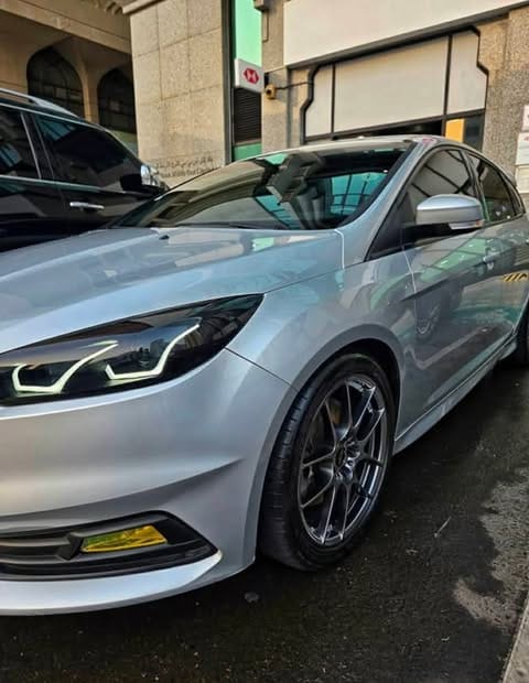ford focus st 2015 – 23k — photo 4 of 7