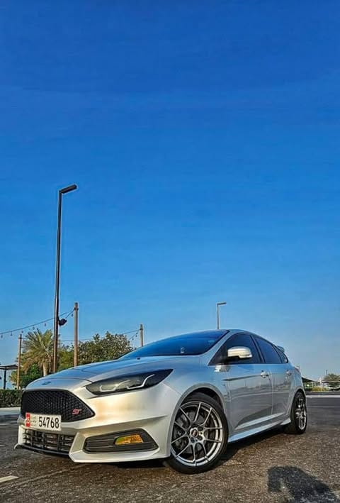 ford focus st 2015 – 23k — photo 5 of 7