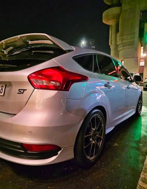 ford focus st 2015 – 23k — photo 7 of 7