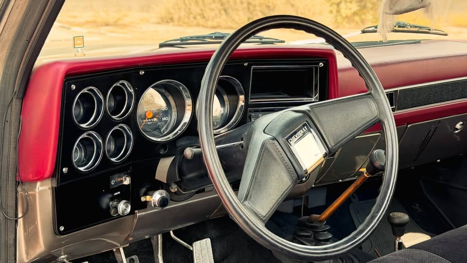 1981 Chevrolet k30 pickup (454 big block v8) — photo 19 of 20
