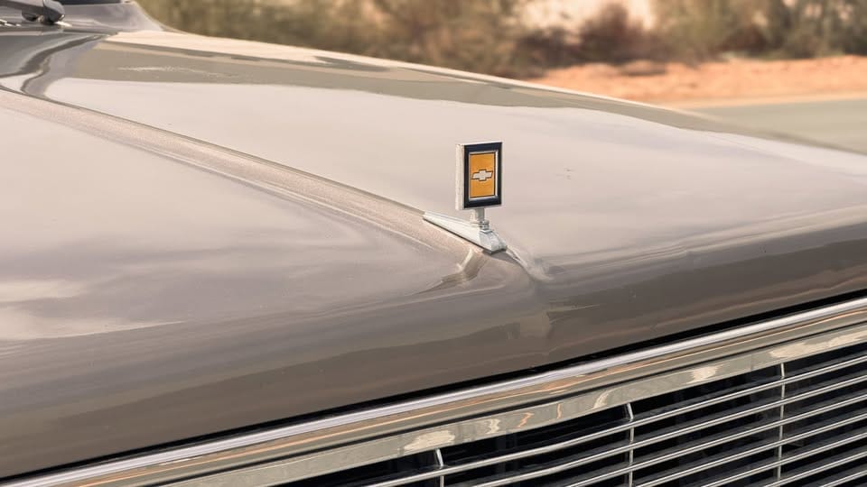 1981 Chevrolet k30 pickup (454 big block v8) — photo 11 of 20