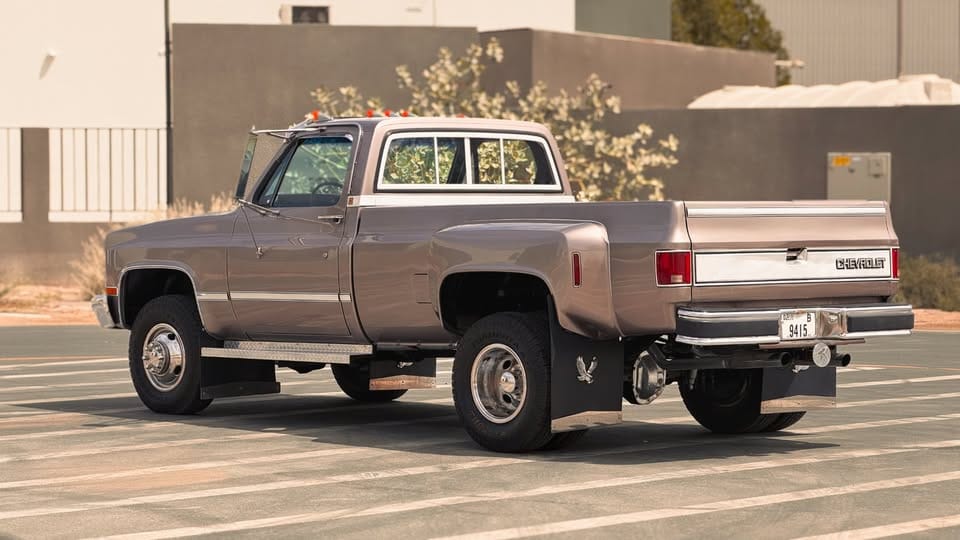 1981 Chevrolet k30 pickup (454 big block v8) — photo 4 of 20