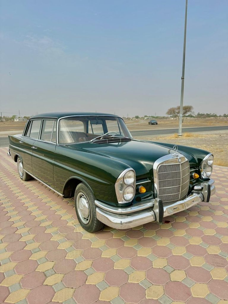 Car listing photo
