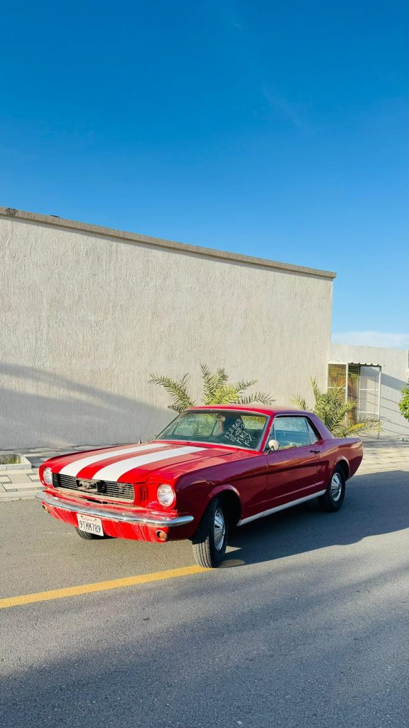 Car listing photo