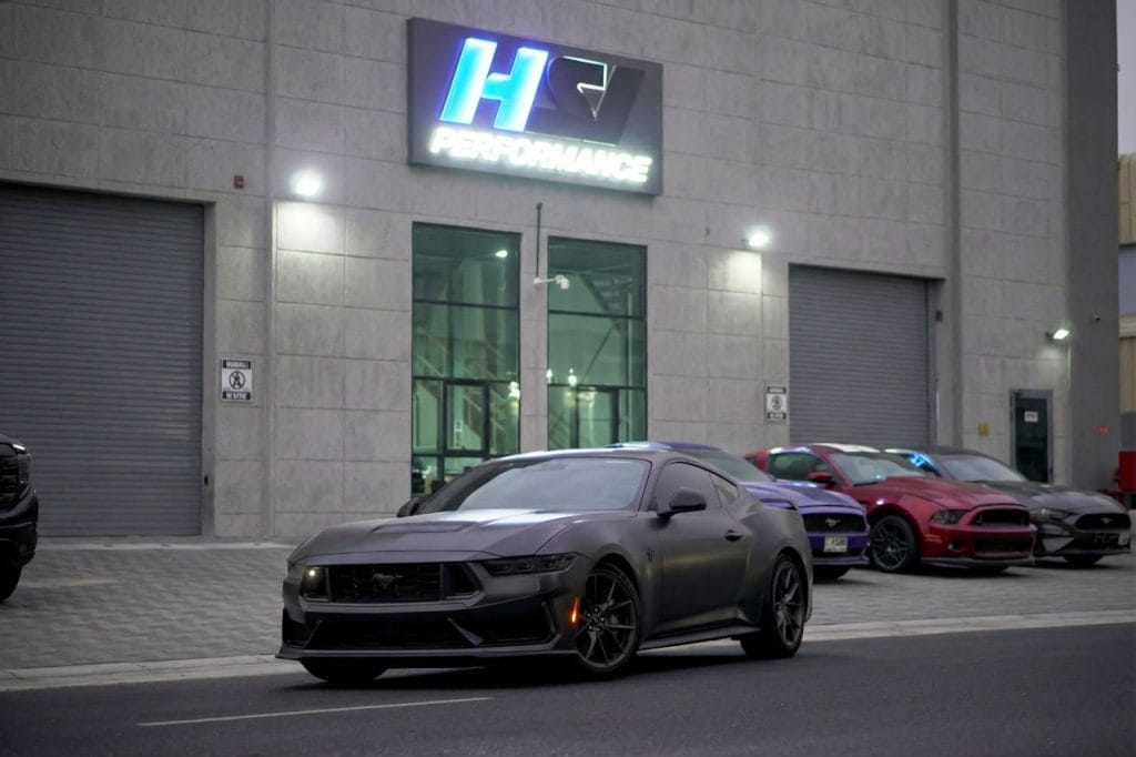 Garage photo 18