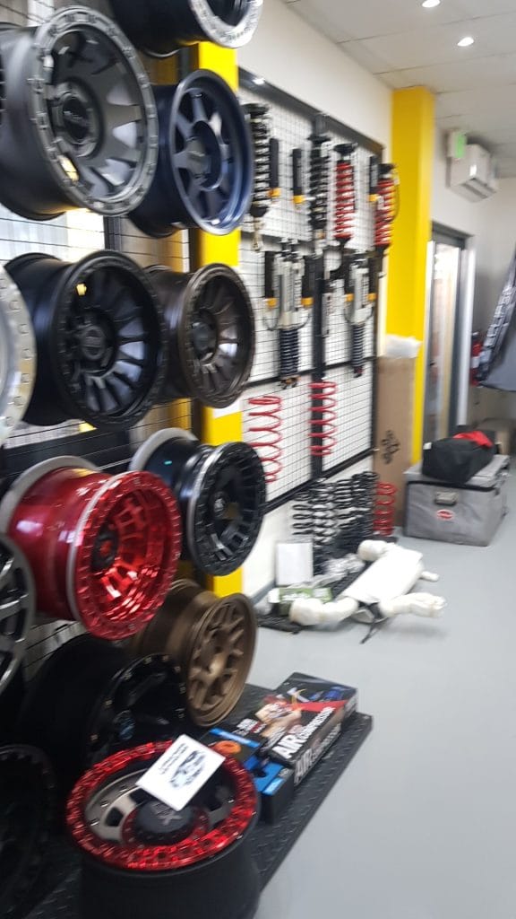 Garage photo 18