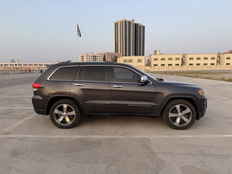Jeep Grand Cherokee 2015 for sale UAE