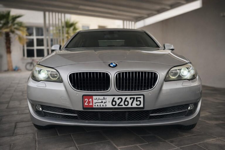 BMW 528i 2011 for sale in Abu Dhabi, UAE