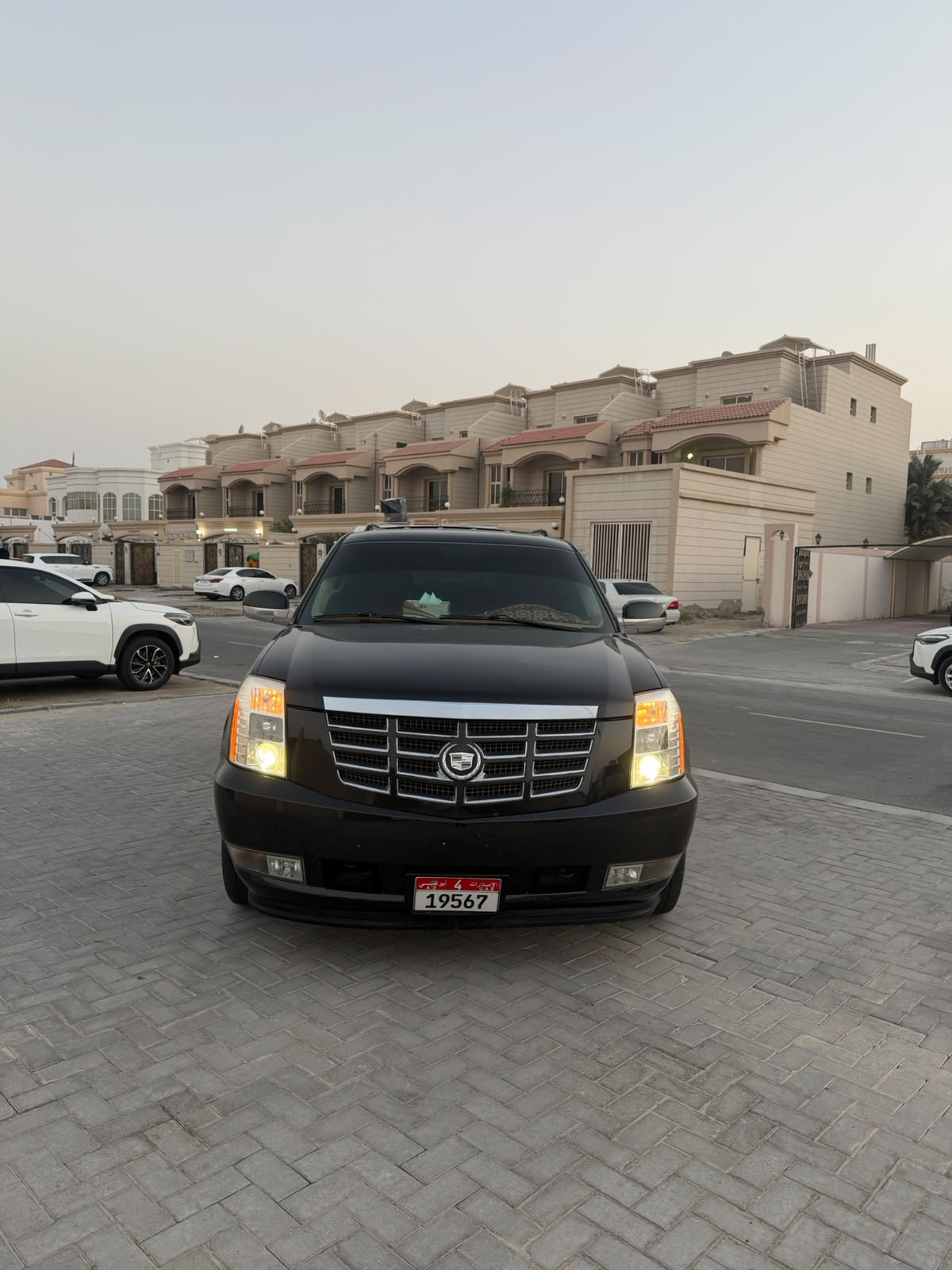 2012 Cadillac Escalade – Full Options — photo 11 of 11