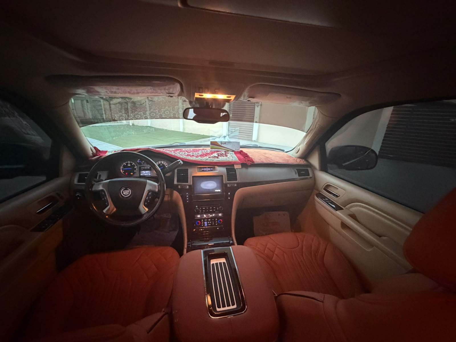 2012 Cadillac Escalade – Full Options — photo 6 of 11