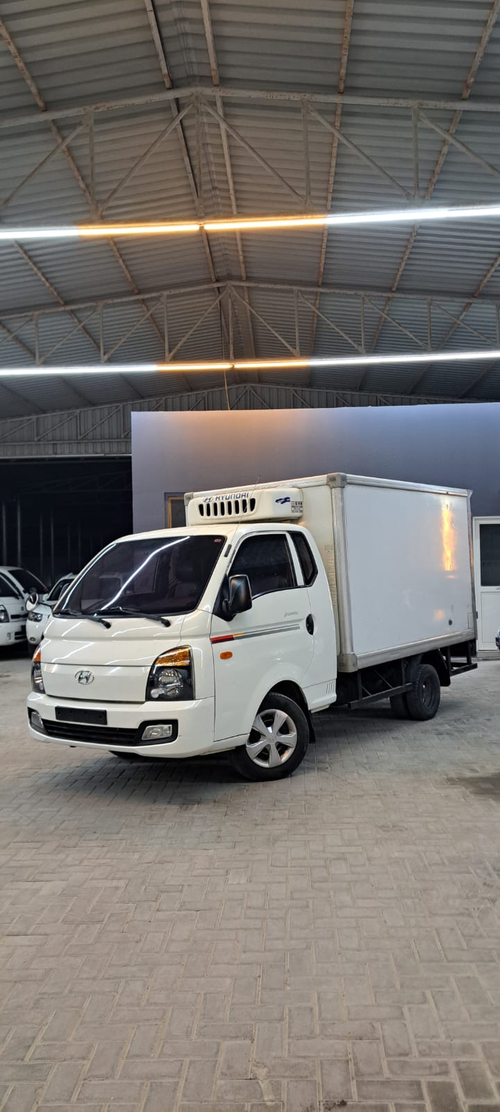 Hyundai Venue 2013 for sale UAE