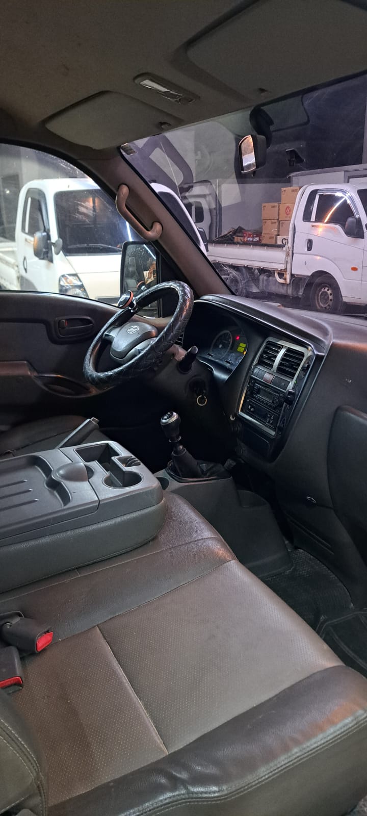 hyundai Porter 2013 — photo 7 of 7