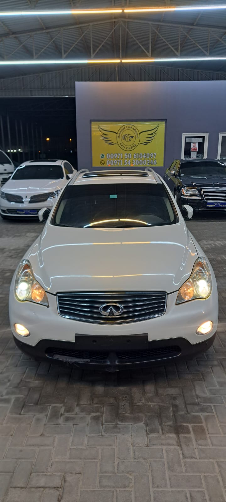 infinti EX37 — photo 2 of 6