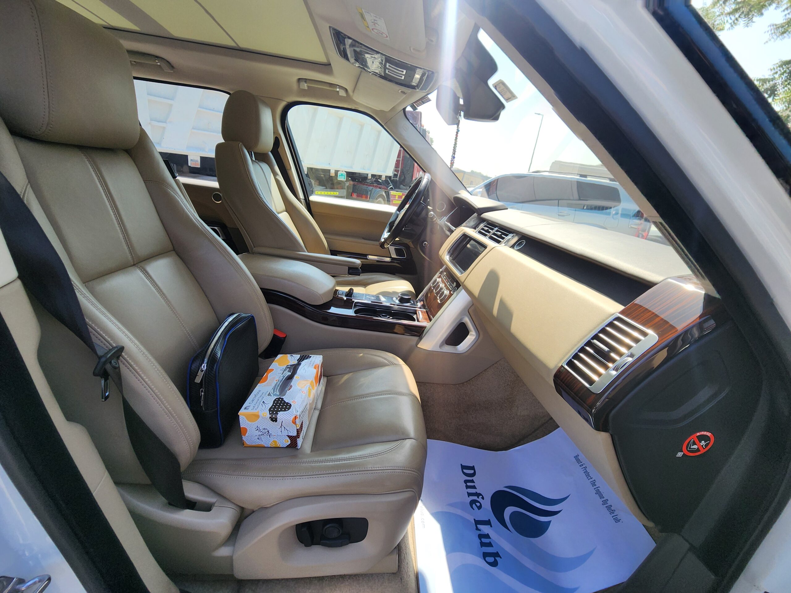 2016 Range Rover HSE 5.0L V8 – Available for Sale for sale in Dubai, UAE – photo 10 of 12