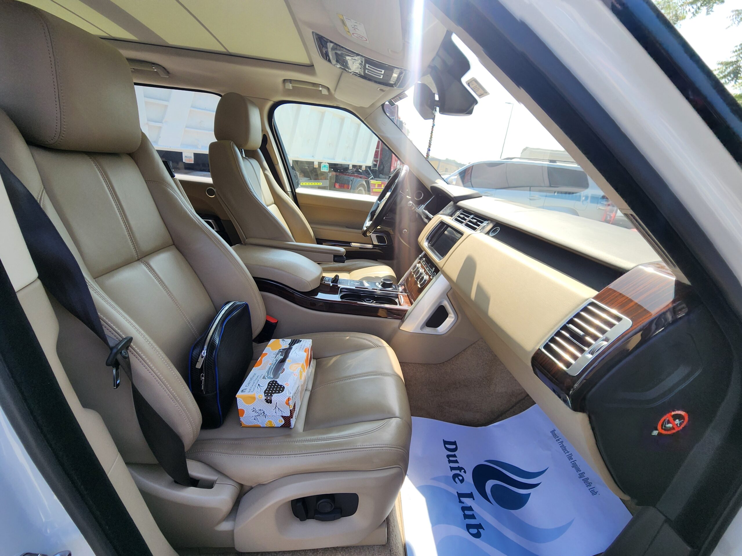 2016 Range Rover HSE 5.0L V8 – Available for Sale for sale in Dubai, UAE – photo 11 of 12