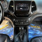 Jeep Cherokee 2019 thumbnail 8