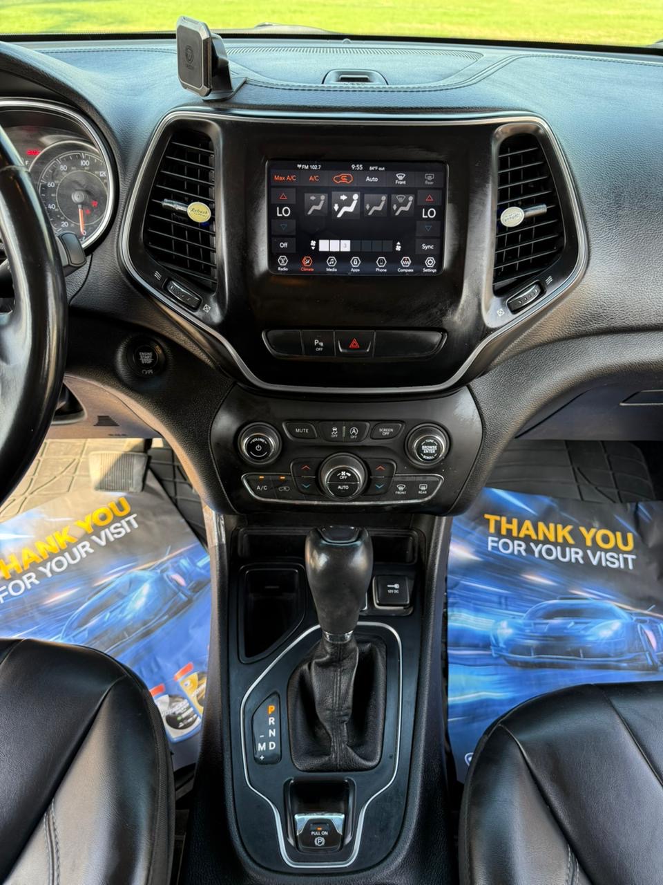 Jeep Cherokee 2019 for sale in Sharjah, UAE – photo 8 of 20