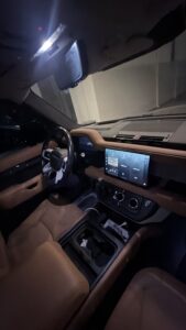 Land Rover Definder 110 hse v6 turbo 2020 for sale in UAE