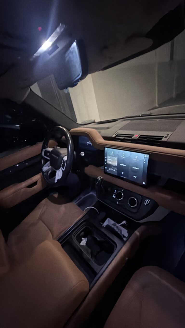 Land Rover Defender 110 2020 for sale UAE