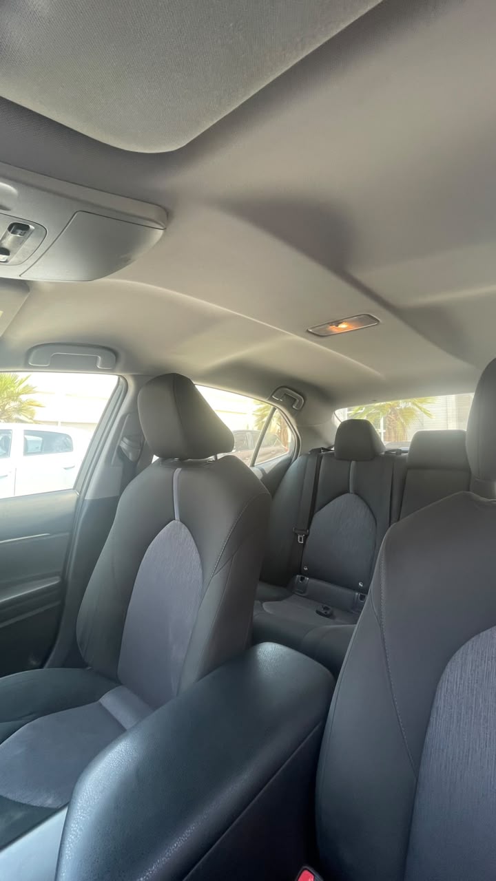 Toyota Camry H 2022 for sale in Abu Dhabi, UAE – photo 10 of 12