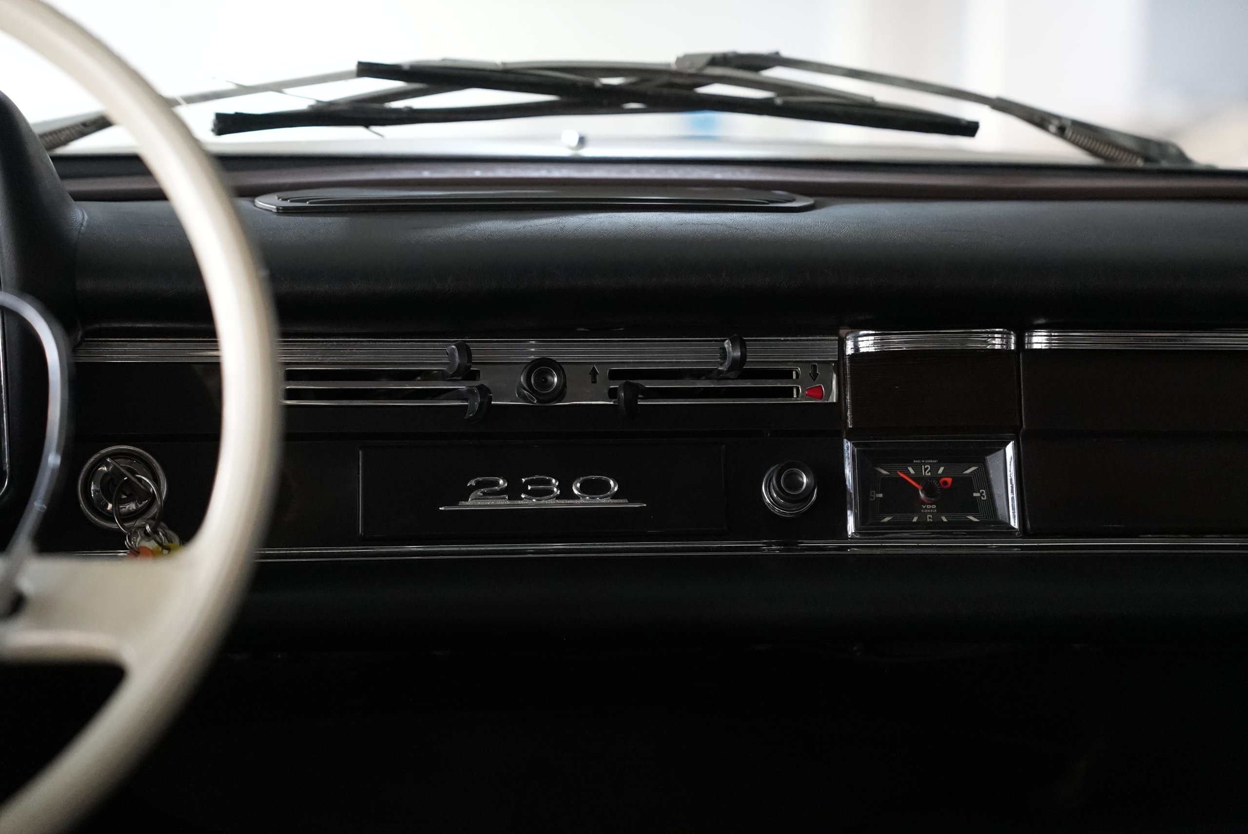 Mercedes-Benz 230 Fintail (W110), 1967. Rare twin carb car with the four speed floor shift manual. for sale in Dubai, UAE – photo 18 of 20