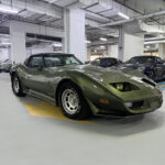 Corvette C3 1979 RestoMod in Olive Green thumbnail 2