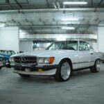 Mercedes-Benz SL 560 R107 Excellent Condition | Recent repairs around 15K AED thumbnail 1