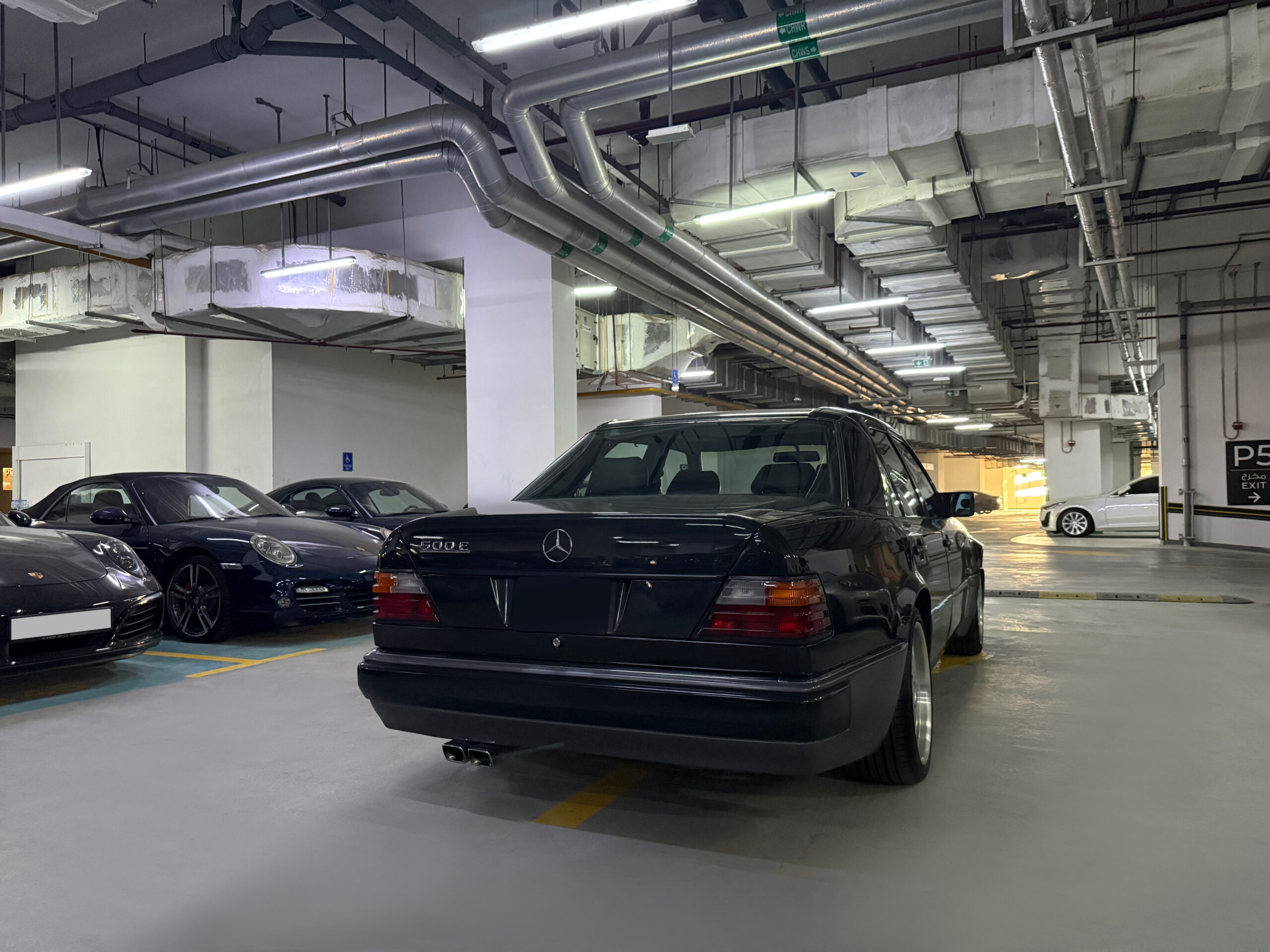 1992 Mercedes-Benz 500 E W124 | Japanese Spec | 128,000 km for sale in Dubai, UAE – photo 13 of 20
