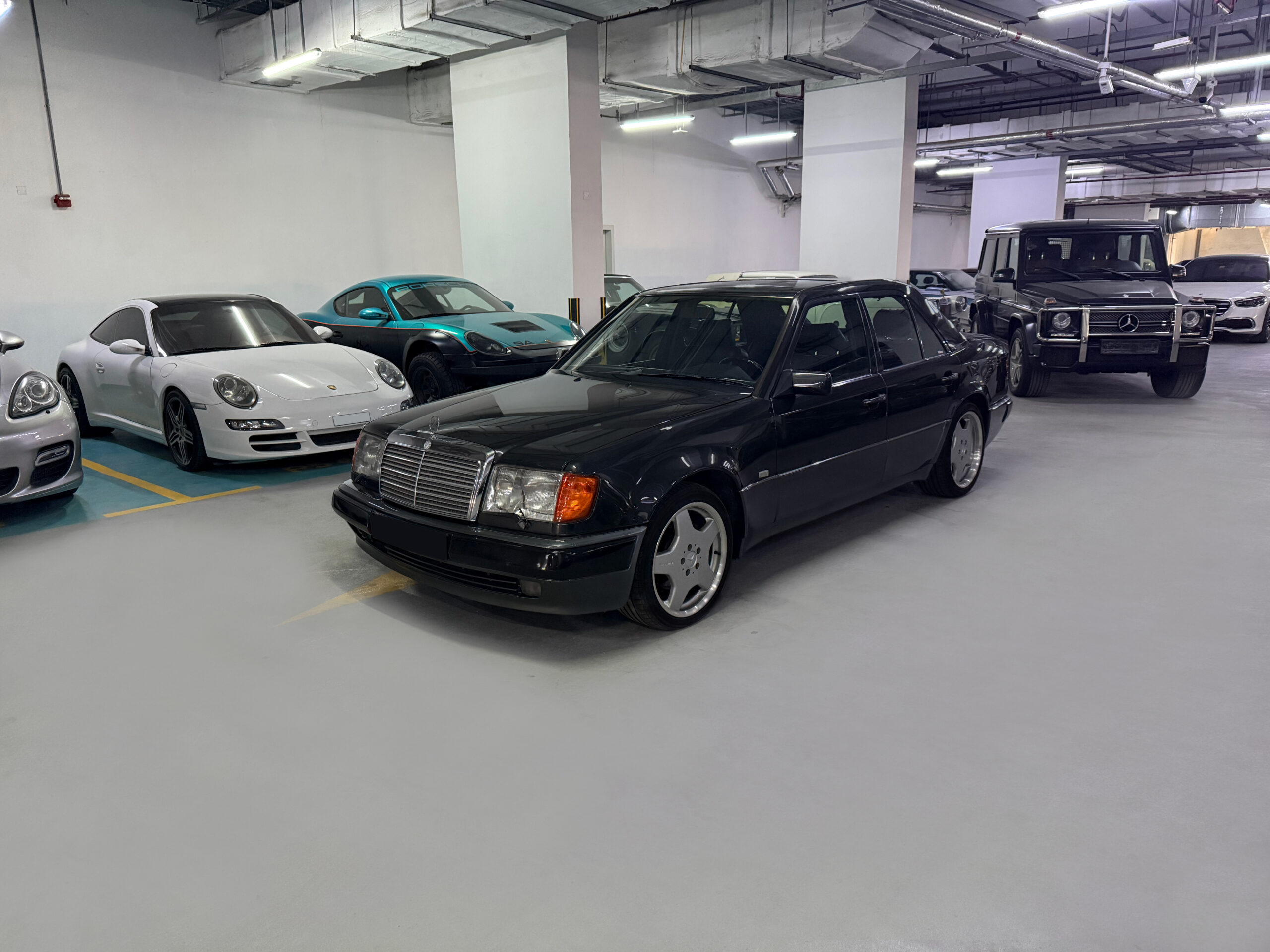1992 Mercedes-Benz 500 E W124 | Japanese Spec | 128,000 km for sale in Dubai, UAE – photo 3 of 20