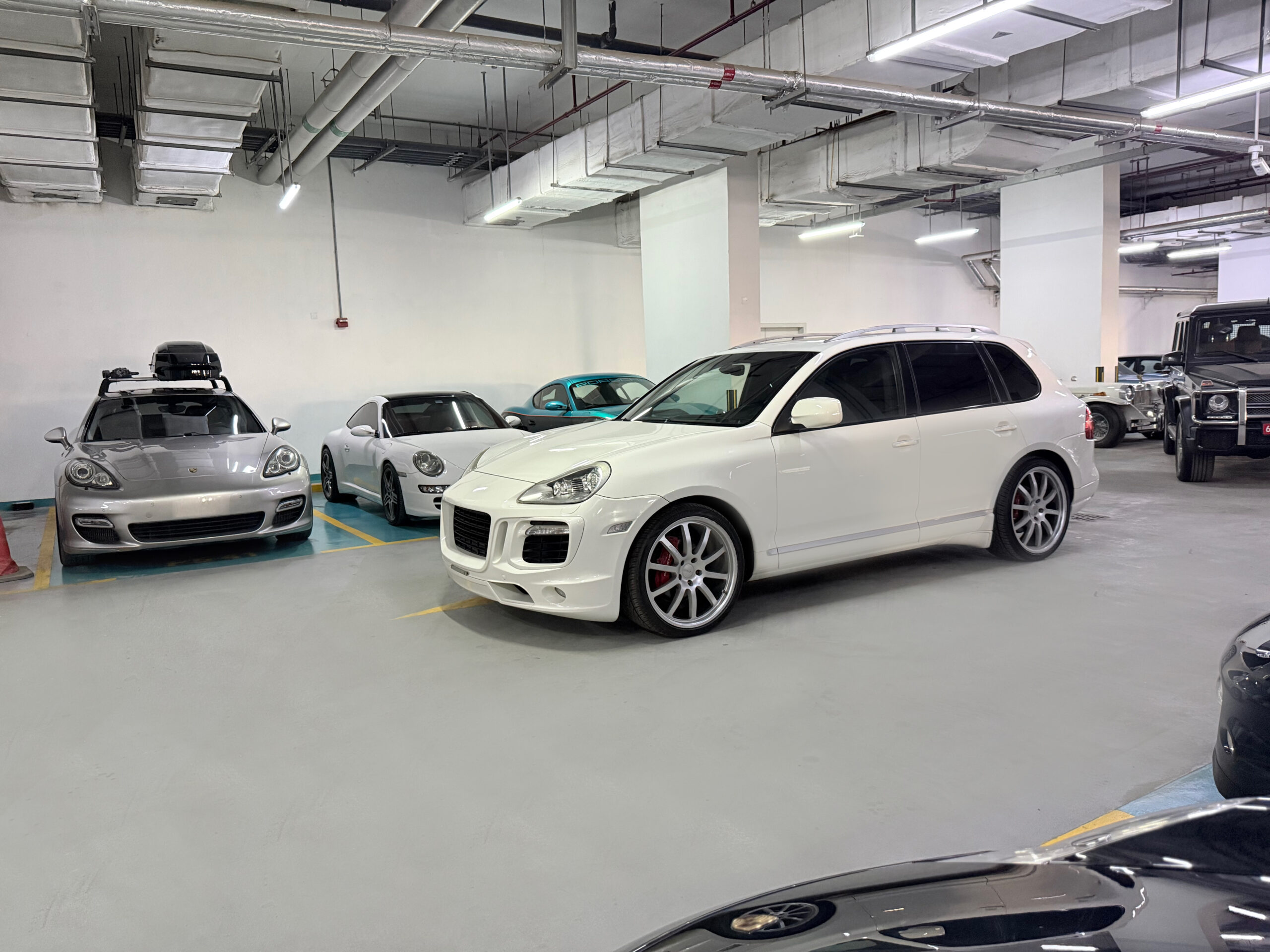 2008 Porsche Cayenne 957 V6 Japanese Bodykit, US Spec, Clean Title, Japan Import for sale in Dubai, UAE – photo 2 of 5