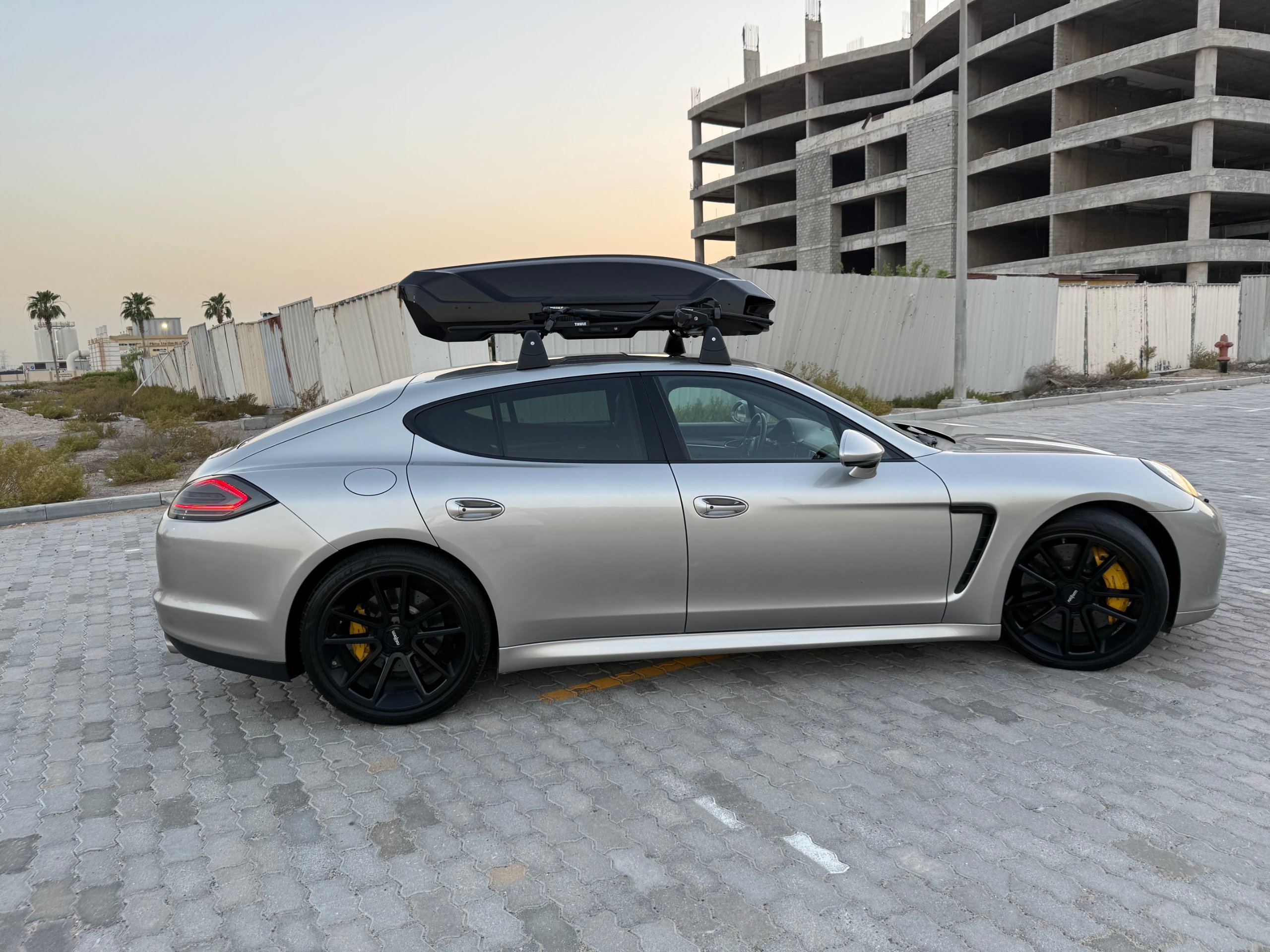 Porsche Panamera Turbo, 2010, 51,000 km only, two collector owners for sale in Dubai, UAE – photo 12 of 20