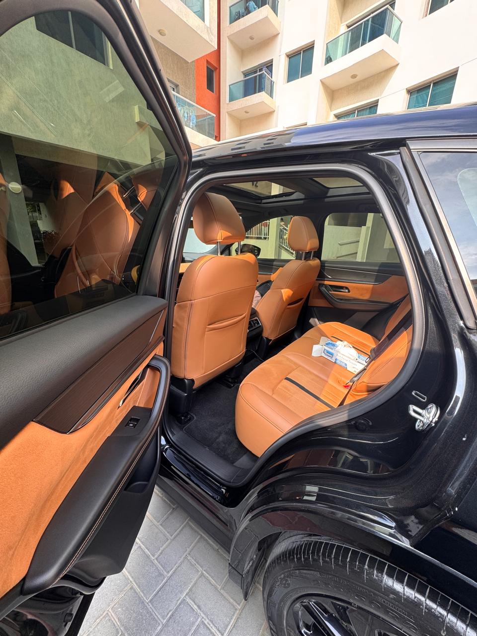 Mazda CX60 Takumi - 2025 - Valid Warranty - Low Mileage for sale in Dubai, UAE – photo 8 of 12