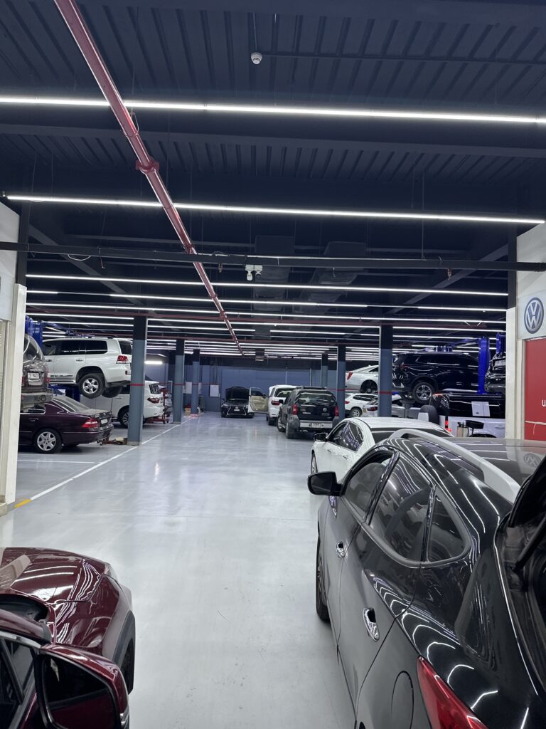 Garage photo 24