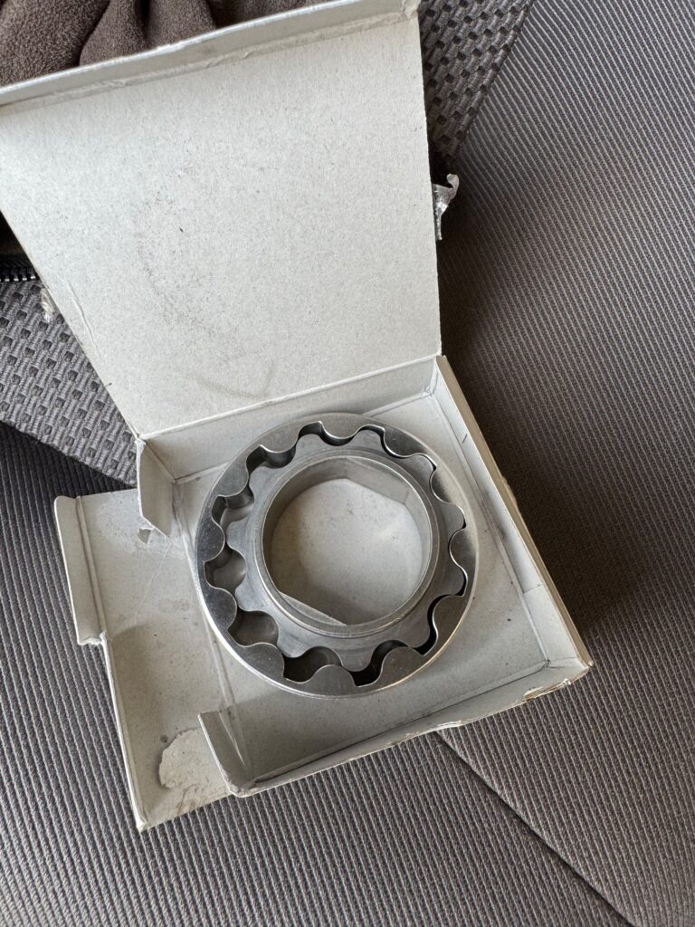 NEW Original Nissan Patrol Oil Pump Gears for sale in Sharjah, UAE – photo 1 of 1