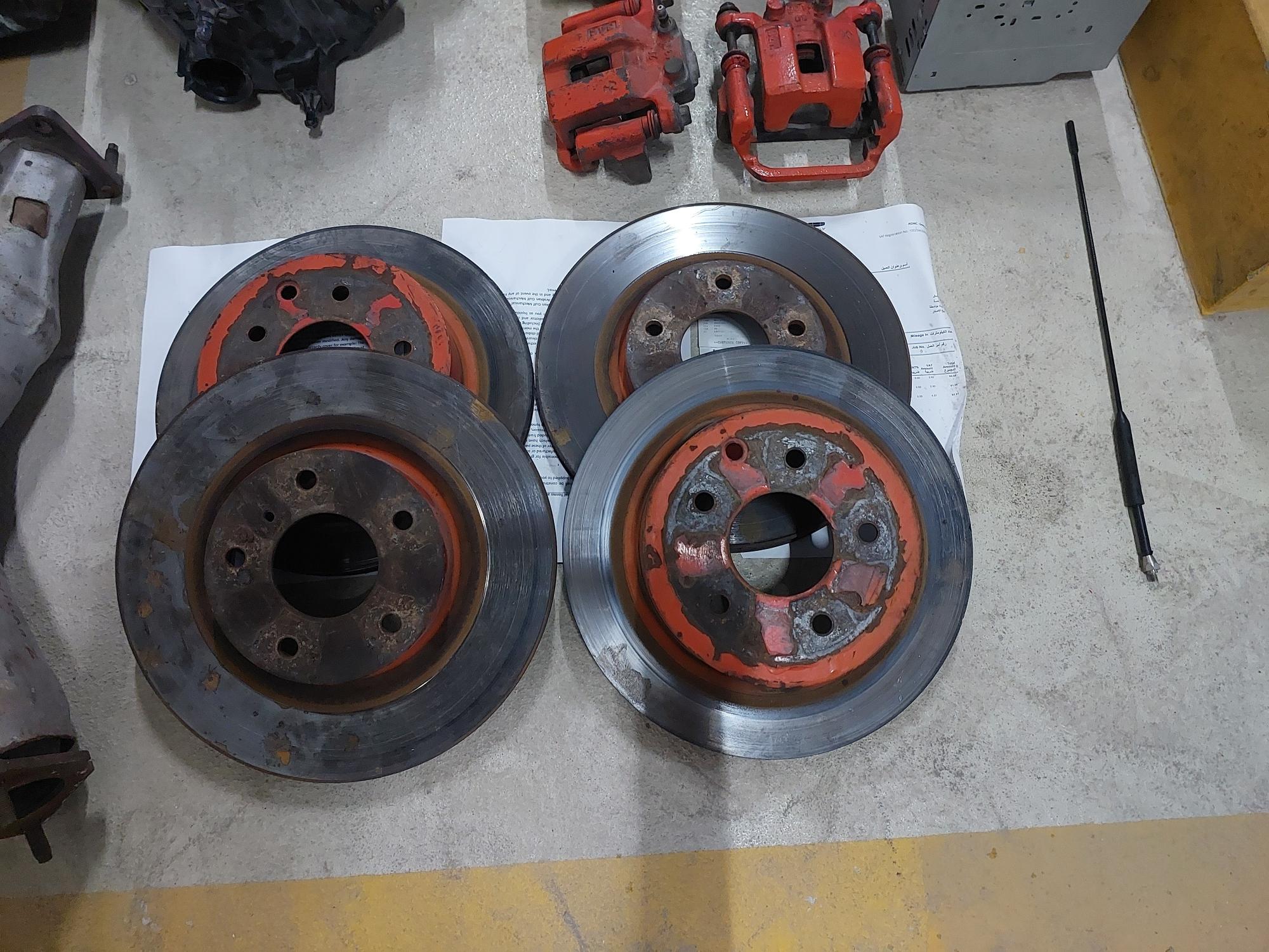 Nissan 350z 2003 / 2005 OEM spare parts / Dubai for sale in Dubai, UAE – photo 9 of 15