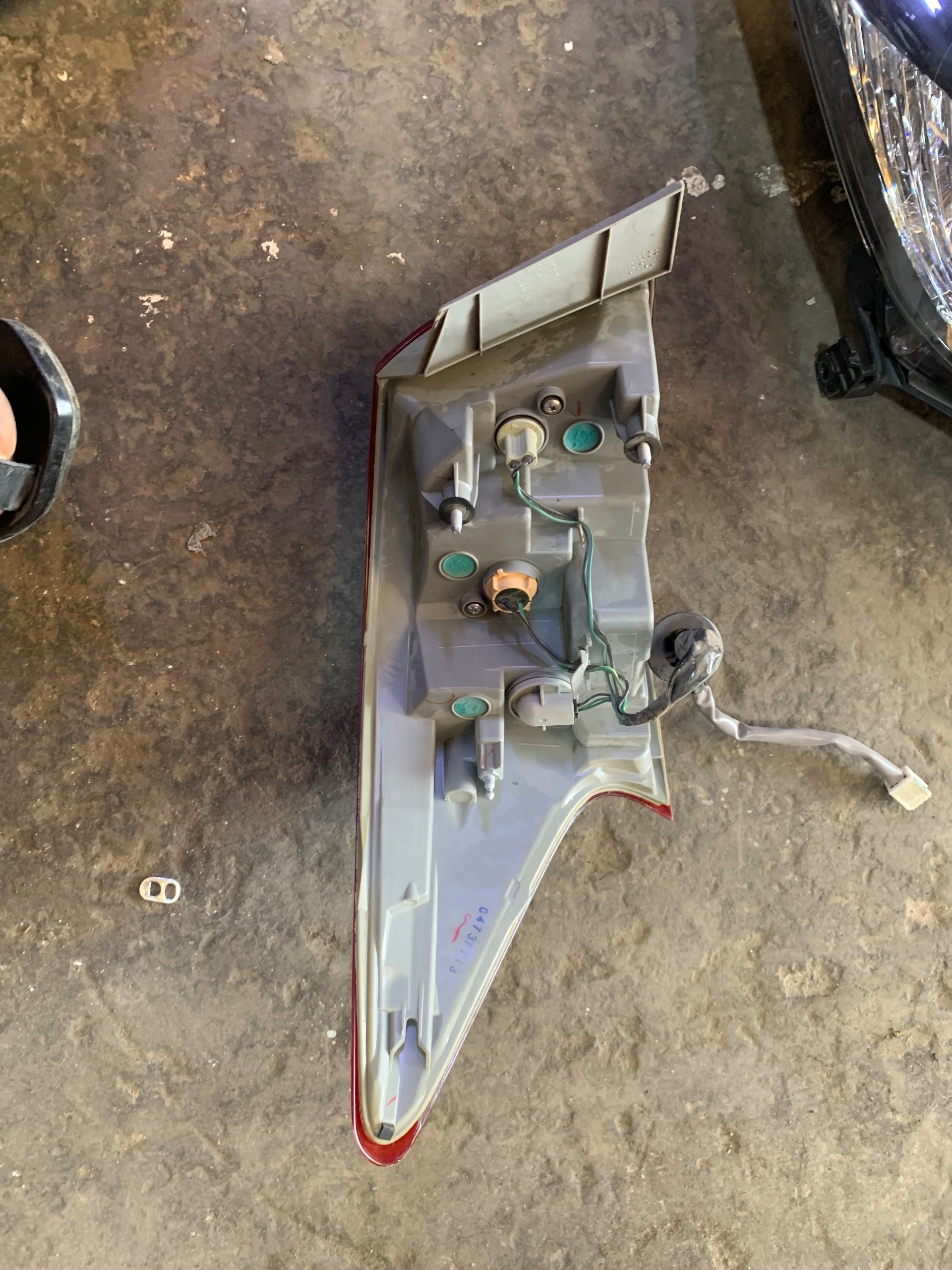 Nissan Sentra 2013 tail light Assembly for sale in Sharjah, UAE – photo 2 of 3