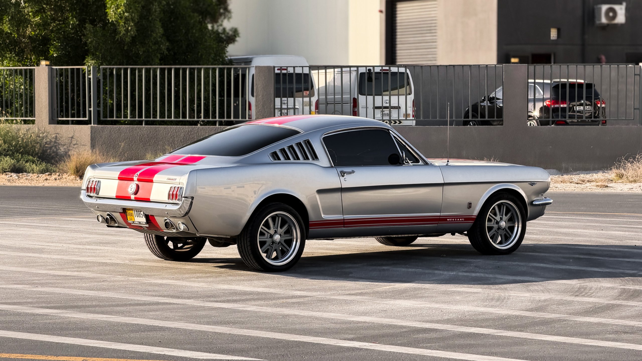 1965 Ford Mustang Fastback for sale in Dubai, UAE – photo 10 of 17