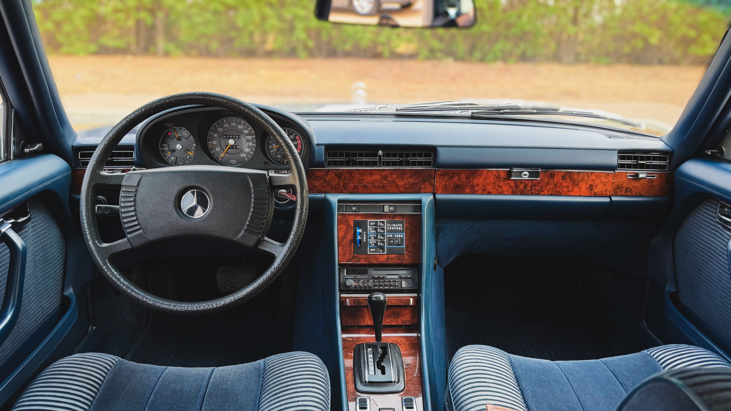 1980 Mercedes-Benz 450 SEL 6.9 for sale in Abu Dhabi, UAE – photo 12 of 20