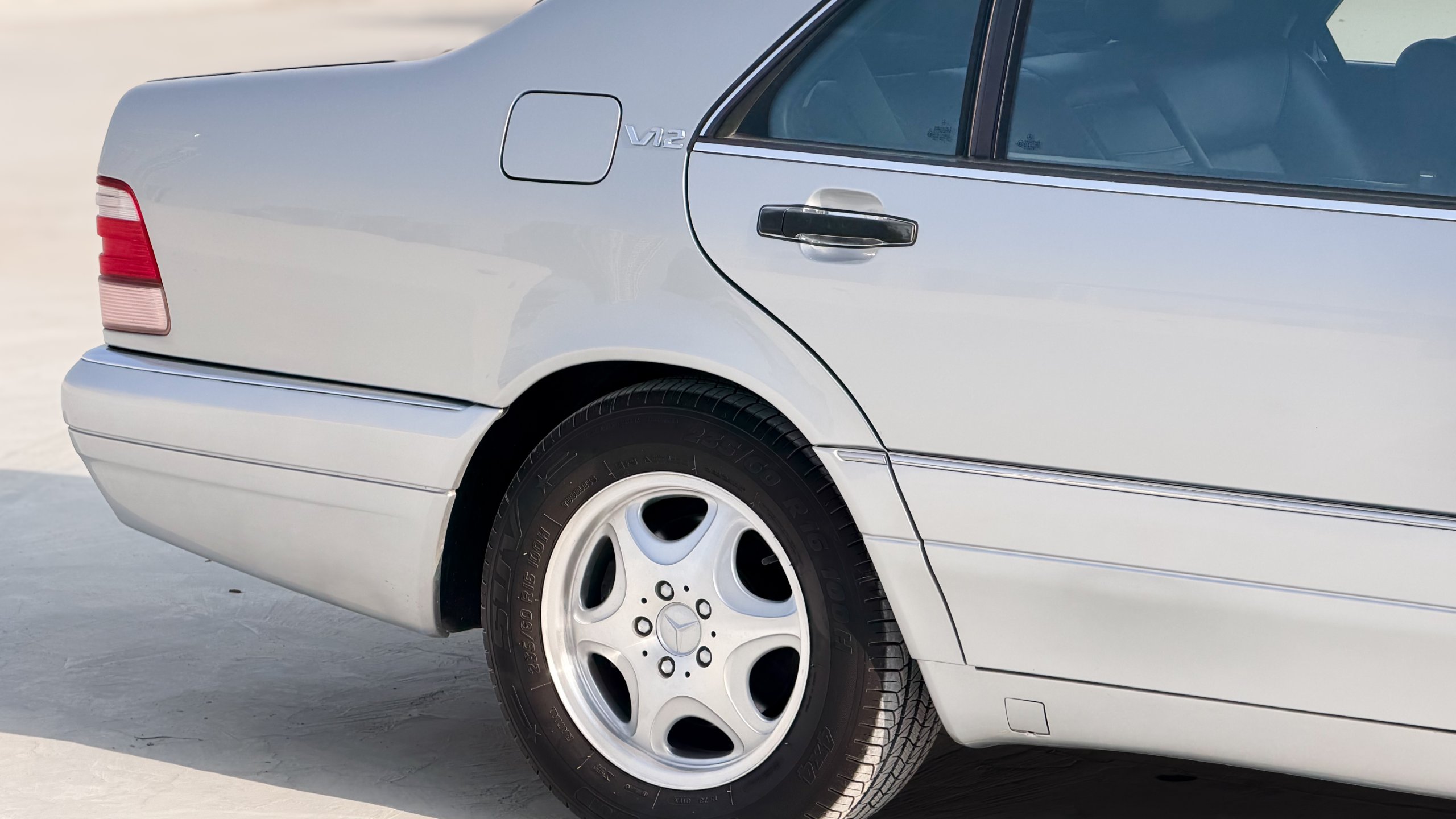 1998 Mercedes-Benz S600 for sale in Ajman, UAE – photo 18 of 20