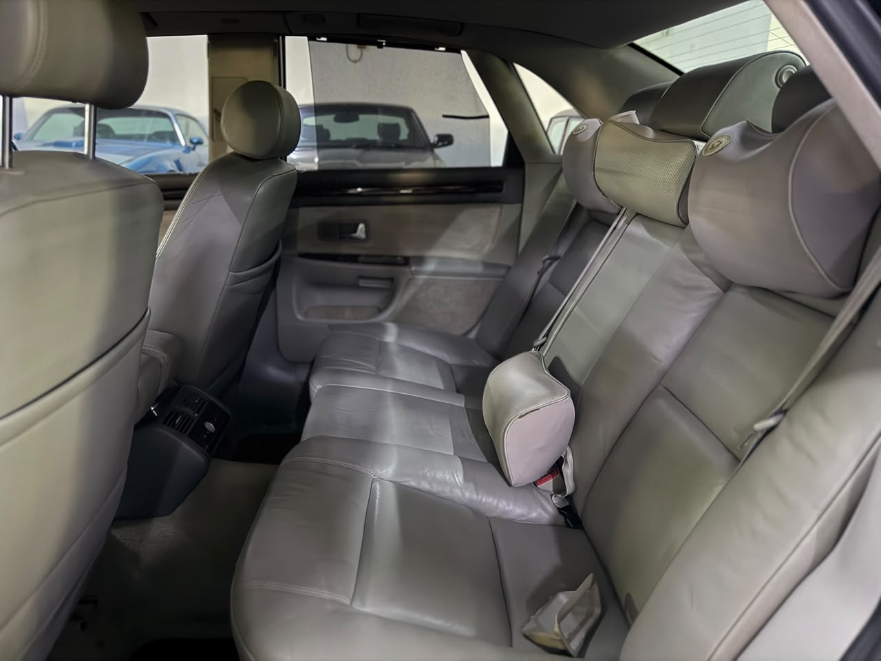 2000 Audi S8 4.2 quattro (D2) 1999 | New engine by Audi UK | Full history from new for sale in Dubai, UAE – photo 12 of 12