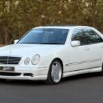 2001 Mercedes-Benz E55 AMG thumbnail 1