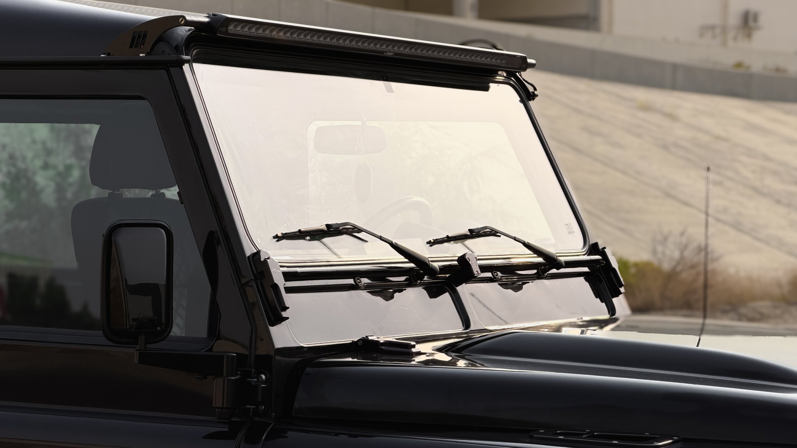 2013 Land Rover Defender 90 KAHN Edition for sale in Dubai, UAE – photo 16 of 20