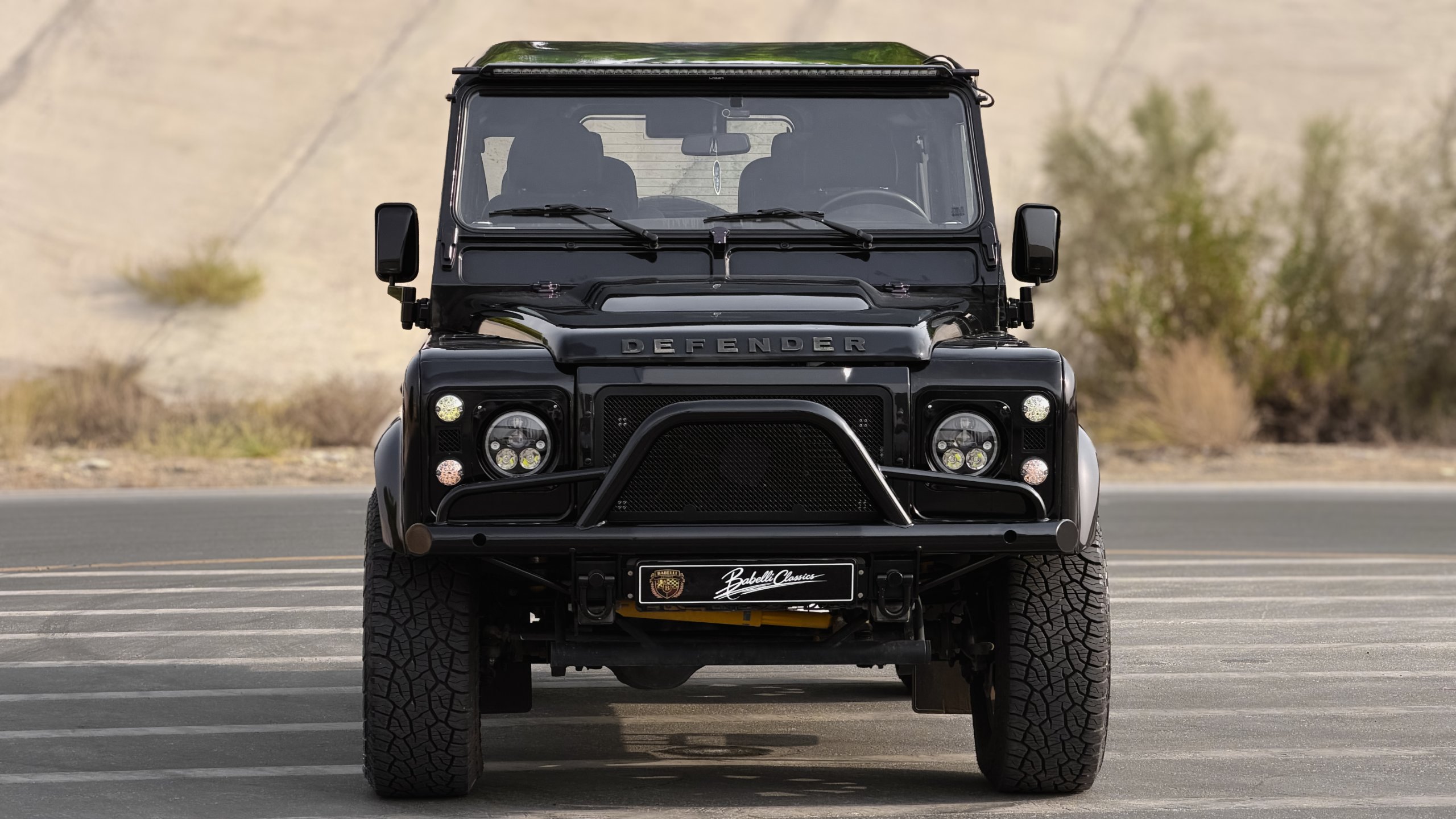 2013 Land Rover Defender 90 KAHN Edition for sale in Dubai, UAE – photo 4 of 20