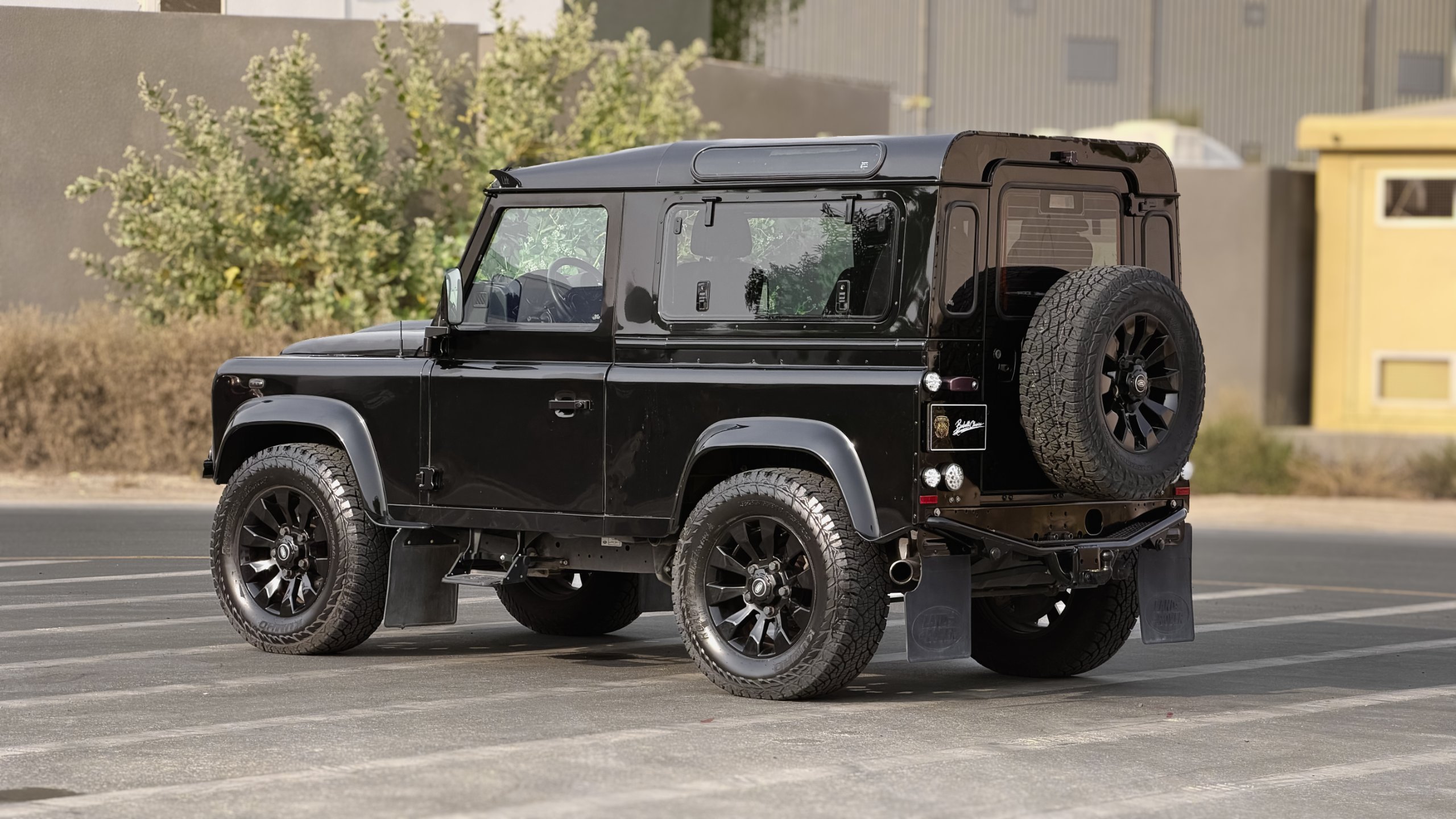 2013 Land Rover Defender 90 KAHN Edition for sale in Dubai, UAE – photo 7 of 20