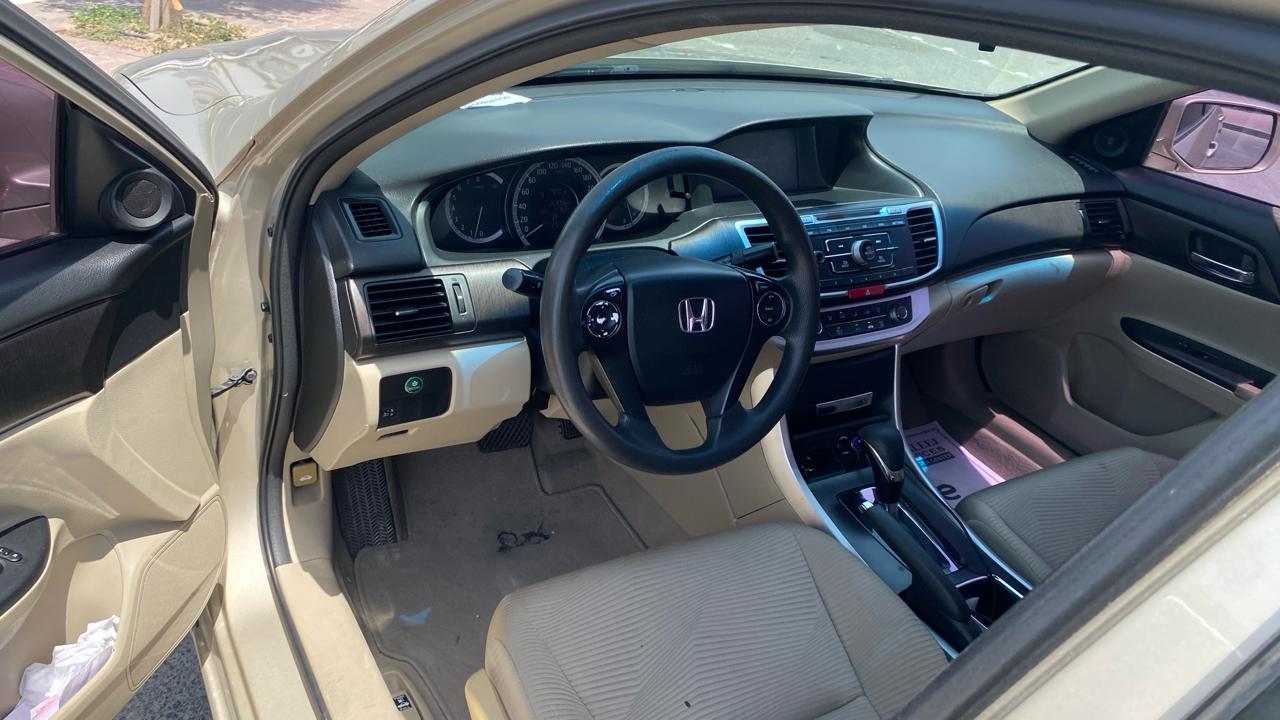 Honda Accord i-VTEC 2014 – USA Spec for sale in Dubai, UAE – photo 2 of 3