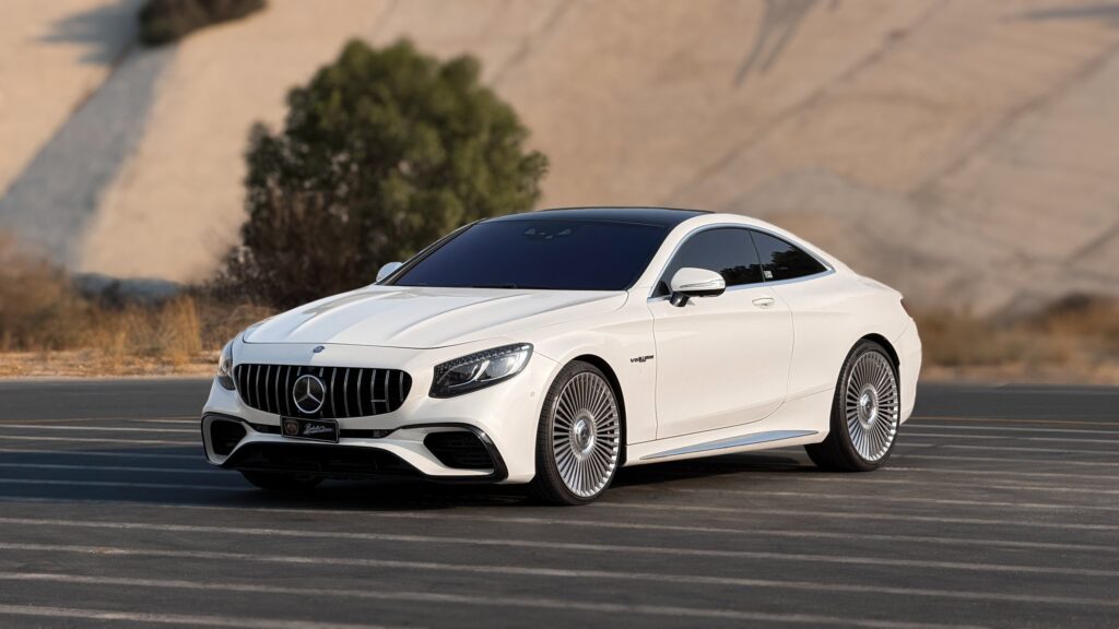 2015 Mercedes-Benz S63 AMG Coupe for sale in Dubai, UAE – photo 1 of 20