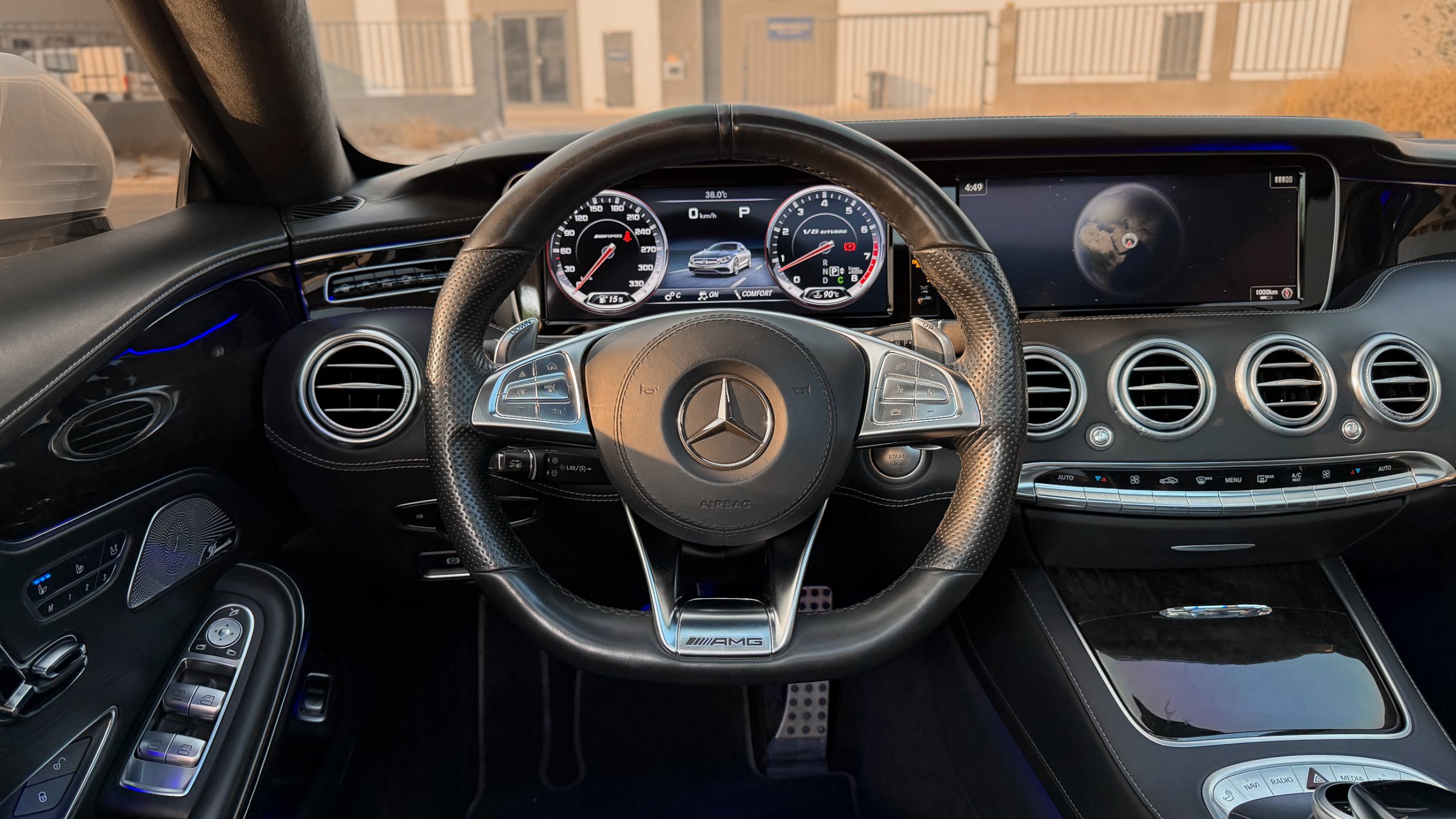 2015 Mercedes-Benz S63 AMG Coupe for sale in Dubai, UAE – photo 15 of 20